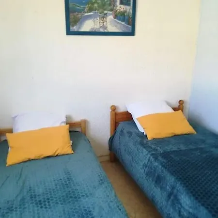 Des Tamarins A Saint-pierre La Holiday home *